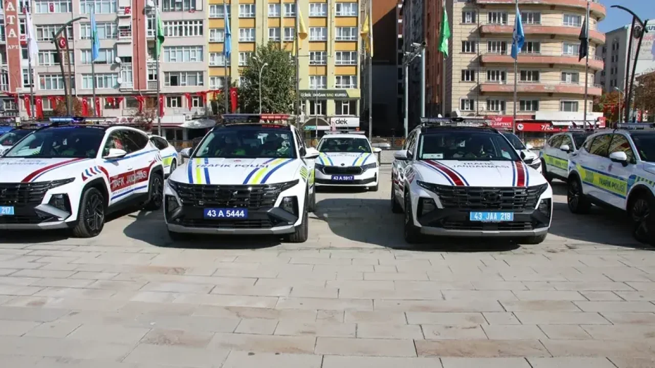 6.5 Milyon TL&#039;lik Takas: 35 Eski Taşıt Verilecek, KDV&#039;siz Ford Courier ve Lüks Skoda Superb Alınacak!