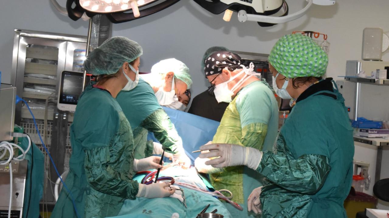 90 Yaşında Mucize Kurtuluş! Kalbinin 4 Damarı %95 Tıkalıydı! 90 Yaşında Ölüme Meydan Okudu