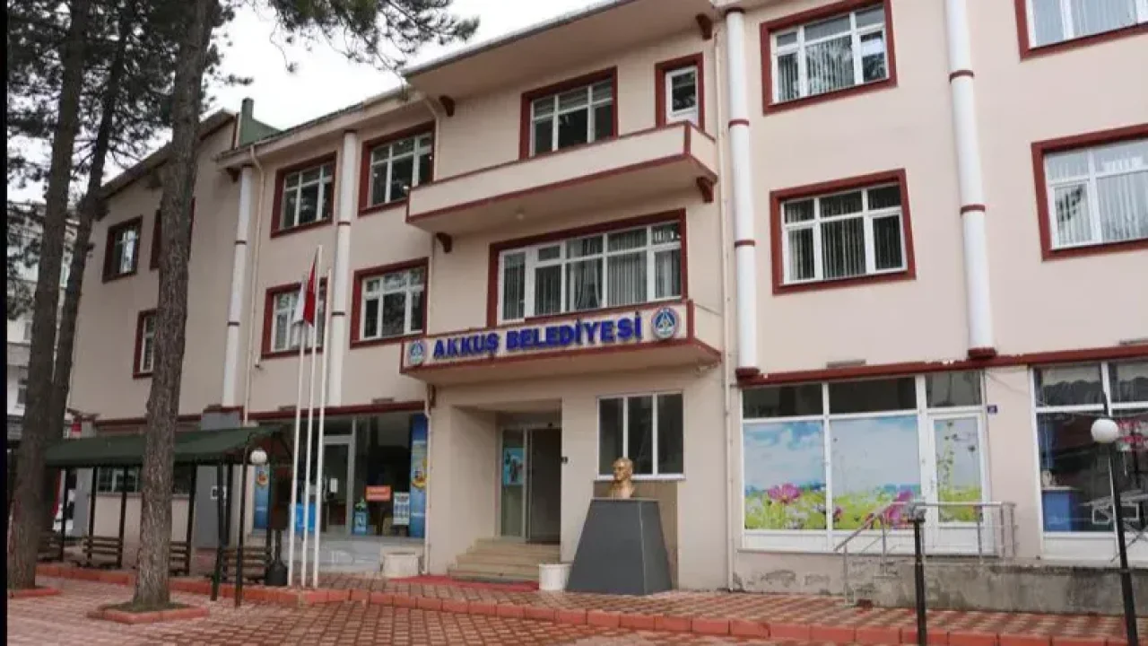 Akkuş Belediyesi'nden Büyük Fırsat! 20 Farklı İş Yeri ve Lojman Kiraya Veriliyor: İşte Başlangıç Kira Bedelleri.