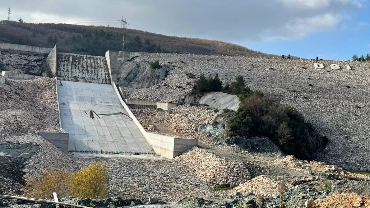 Altıkulaç Göleti’nde Dev Proje Tamamlandı: 5.320 DEKAR ALAN ETKİN SULAMAYA AÇILIYOR!