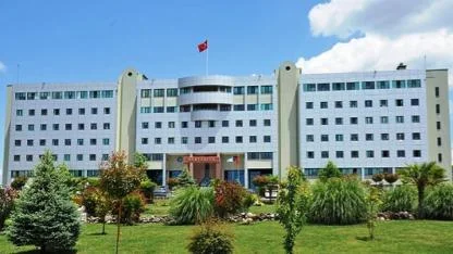 Balıkesir Üniversitesi'nden İnşaat Mühendislerine B Sınıfı İş Güvenliği Sertifikası Şartıyla Kritik Kadro! KPSS 60 ile 3 Teknik Personel Alımı!