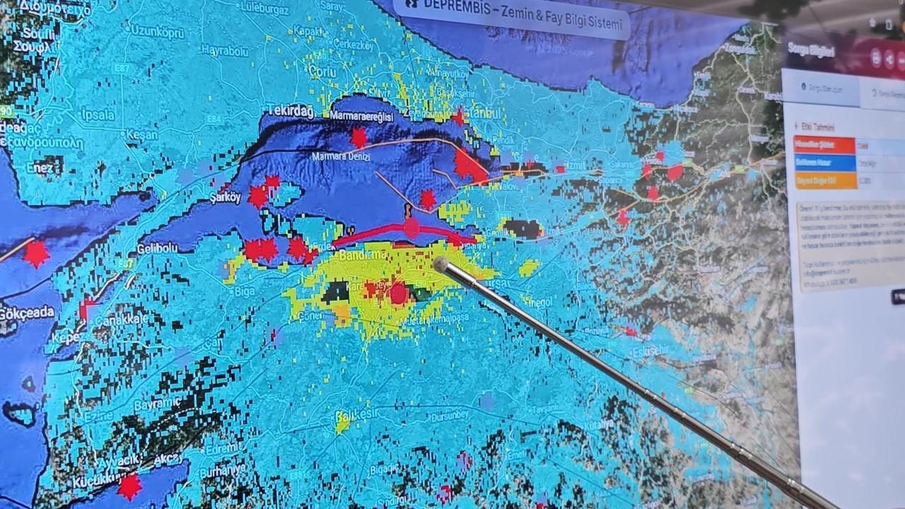 Beklenen İstanbul ve Marmara Depremi Mahallenizi Nasıl Etkiler? İşte Simülasyonu! Tek Tıkla Sorgulayın!