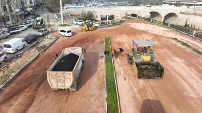 BİGA’YA NEFES ALDIRACAK DEV PROJE! Sakarya Mahallesi Millet Bahçesi'nde Temeller Atıldı: Trafik Yükü Azalıyor!