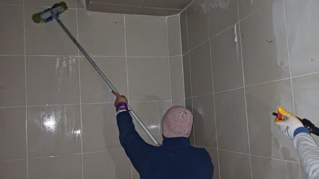 Bozcaada’da su depolarında temizlik çalışması tamamlandı