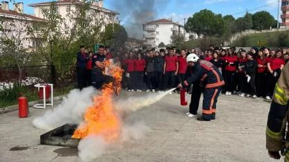Çan Belediyesi İtfaiye Müdürlüğü tatbikat ve eğitimlerini sürdürüyor