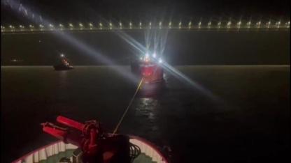 Çanakkale Boğazı’nda makine arızası yapan gemi demirletildi