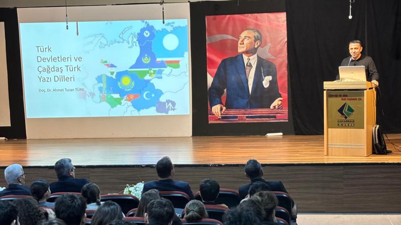 Çanakkale Koleji’nde Dünya Türk Dili Ailesi Günü’ne özel anlamlı konferans