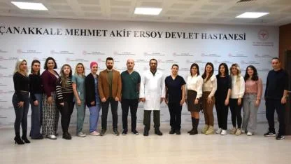 Çanakkale'de Ameliyathane Hemşireliğinde 12. Dönem Mezunları Sertifikalarını Aldı