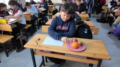 Çanakkale'de öğrenciler Yerli Malı Haftasında bilinçlendirildi