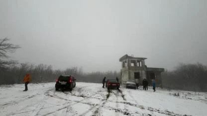 Çanakkale’ye mevsimin ilk karı düştü