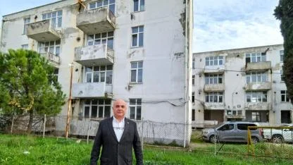 Çardak Belediyesi, askeri lojmanların bulunduğu alanın tahsisini aldı