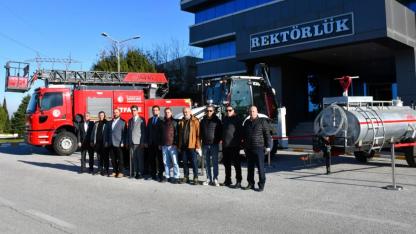 ÇOMÜ Araç Parkını Yeni Teleskopik Kepçe ile Güçlendirdi