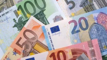 Euro İlk Kez 50 TL’yi Aştı: Fed ve TCMB Kararları Sonrası Dövizde Rekor