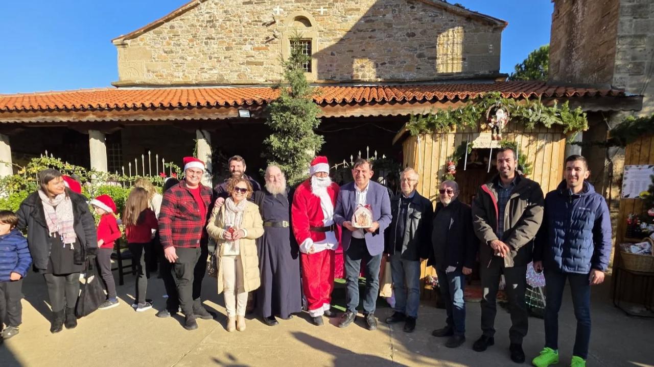 Gökçeada’da Yılbaşı Kermesine yoğun ilgi