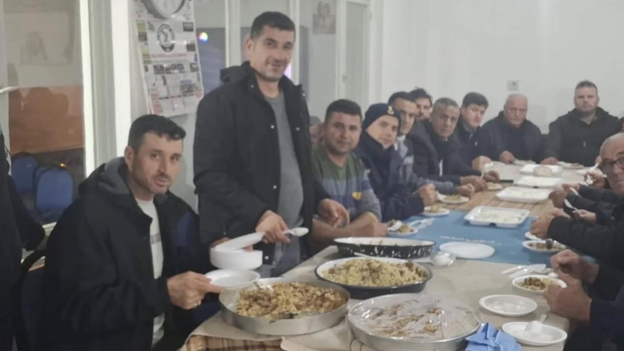 Hacıpehlivan Köyü’nde Regaip Kandili ikramı