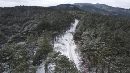 Kazdağları Beyaz Gelinliğini Giydi! Muhteşem Görüntüler Ortaya Çıktı: Kar Yağışı Başladı