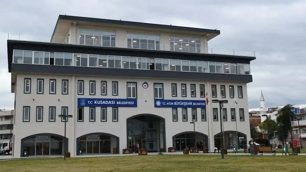 Kuşadası Belediyesi&#039;nden Flaş Karar! 9 Adet Arsa, Tarla ve Zeytinlik Satışa Çıktı: İhale Tarihi Belli Oldu!