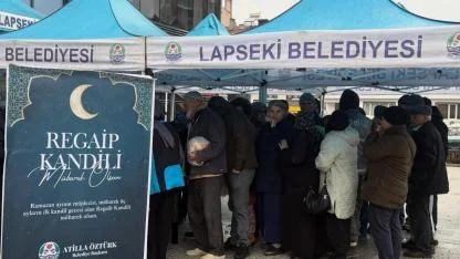 Lapseki Belediyesi’nden Regaip Kandili ikramı