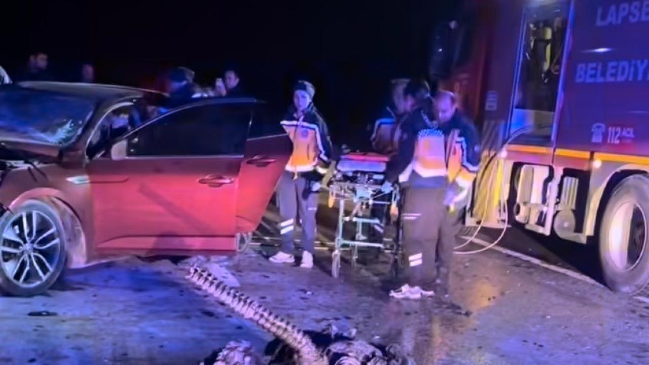 Lapseki-Çanakkale Yolunda Feci Kaza: Polisten kaçan araç ters yönde dehşet saçtı