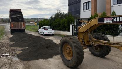 Lapseki’de altyapı ve çevre düzenleme çalışmaları sürüyor