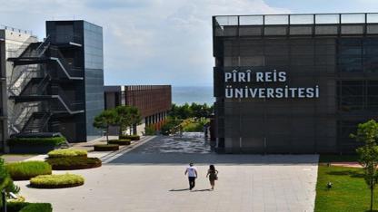 Piri Reis Üniversitesi'nde Mezuniyet Sınavı Kapısı Genişledi! İki Dersi Kalan Öğrencilere Ek Sınav Hakkı!