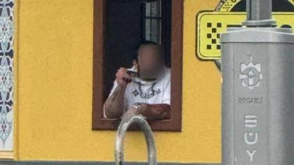 Kocaeli'de Taksi Durağında Rehine Krizi! Çevredeki Okullar ve Hastane Kapatıldı