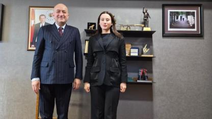 Ayhan Gider’den Zeynep Çelik'e övgü: "Kalkım’a dair net hedefleriyle ortaya koyduğu duruş kıymetli"