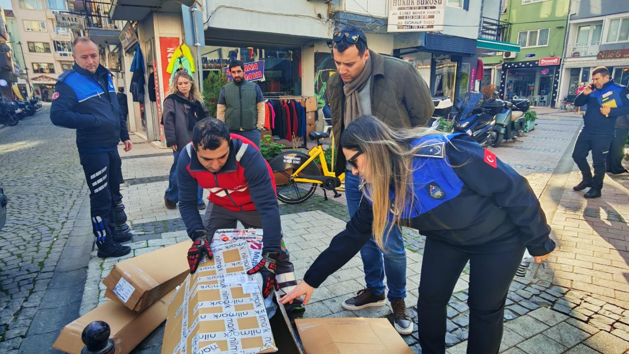 Belediyeden Temizlik Baskını: Çarşı Bölgesi Mercek Altında