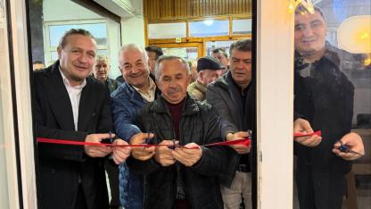 Ateş Çiçekçilik, Lapseki'de açıldı