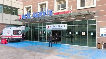 Çanakkale'de yurdun 4. katından düşen öğrenci ağır yaralandı