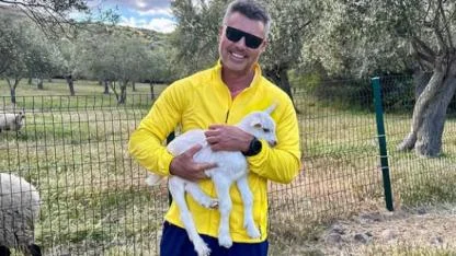 Sadettin Saran'ın Ayvacık'taki evine jandarma baskını