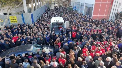 Şehzadeler Belediyesi, İlk Kadın Başkanı Gülşah Durbay'ı Gözyaşları ve Alkışlarla Uğurladı