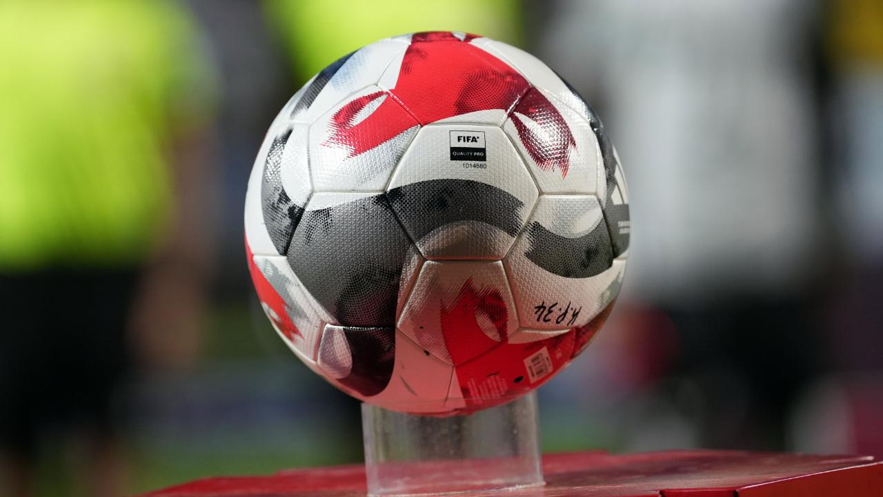 Süper Lig&#039;de Büyük Hesaplaşma! Zirve Takipçileri Kritik Sınavlarda: 15. Haftada Gözler Hangi Maçta Olacak?