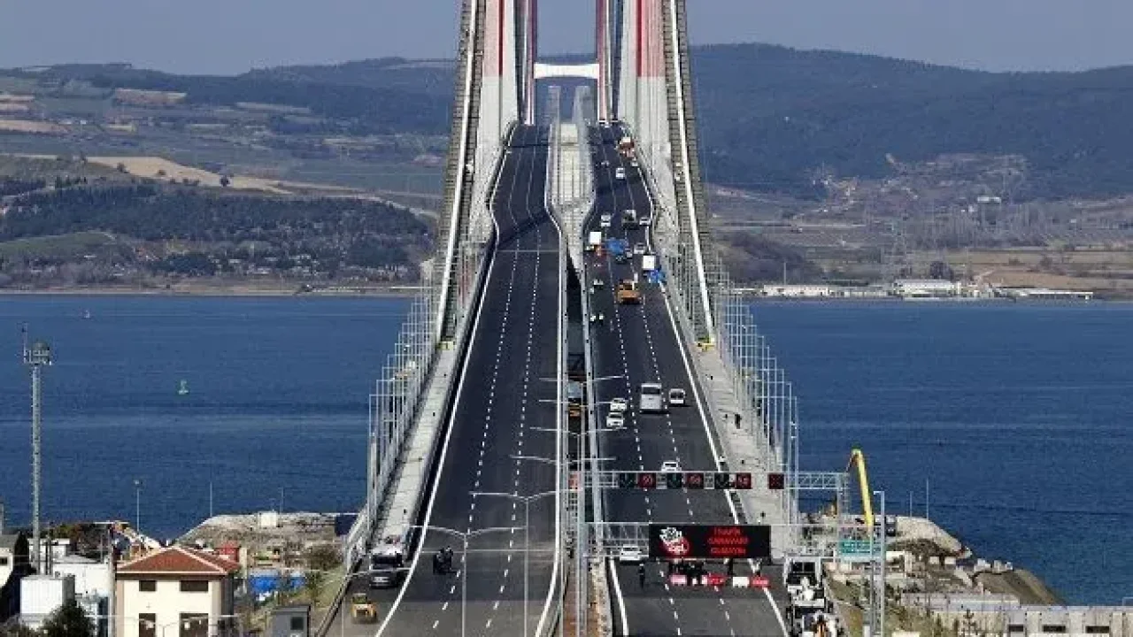 Sürücüler Dikkat! Malkara-Çanakkale Hattında Dev Artış: 1915 Çanakkale Köprüsü Geçiş Bedeli Ne Kadar Oldu?
