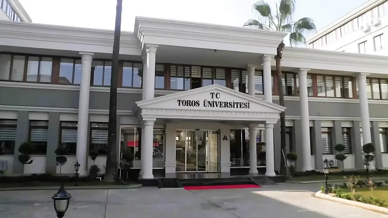 Toros Üniversitesi’nden Akademik Atama Hamlesi! Bir Çok Bölümde Kadro İmkanı