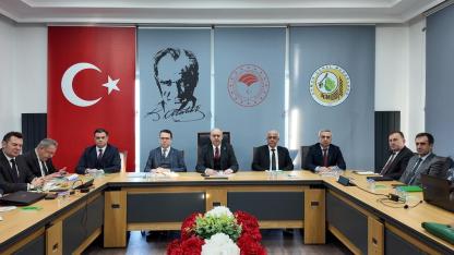 Tüm İşletme Müdürleri Buluştu! Bölge Müdürlüğü'nden Kapsamlı Toplantı: Enver Demirci'den 2025 Değerlendirmesi!