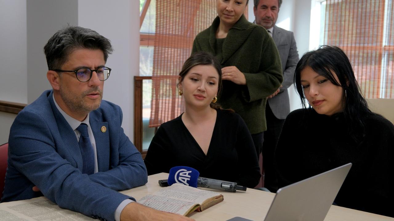 112 Fotoğraf Arasından Seçtiler! Rektör Erenoğlu ve Öğrencilerin Favorileri Belli Oldu