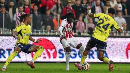 75. Randevu İçin Geri Sayım! Fenerbahçe - Samsunspor Süper Kupa Yarı Finali Ne Zaman, Saat Kaçta, Hangi Kanalda?