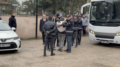 Babasını Baltayla Öldürüp Cesedini Havuz Deposuna Sakladı!