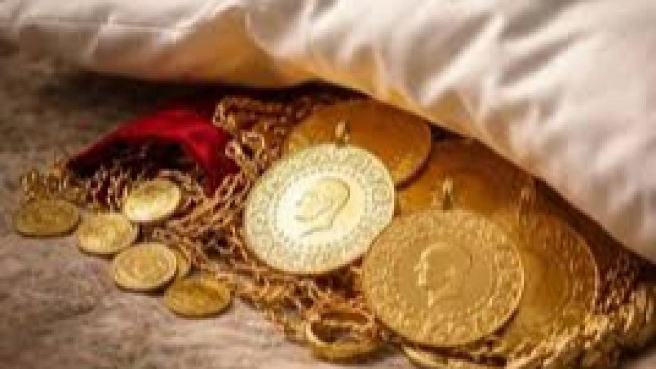 Bakanlıktan "Altın" Uyarısı: Yastık Altı Altınlar Geçersiz mi Sayılacak? İddialarına Bakanlıktan Son Dakika Açıklaması: İşte KMTS Gerçeği!