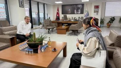 Başkan Öztürk, Lapsekilileri makamında ağırladı