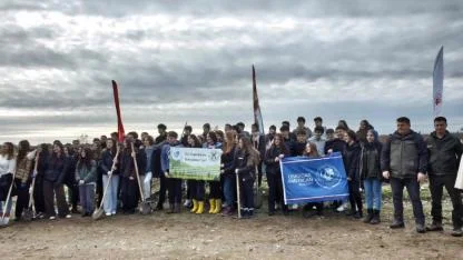 Bayramiç’te Yanan Alanlar Geleceğe Hazırlanıyor: 2.000 Fidan Toprakla Buluştu