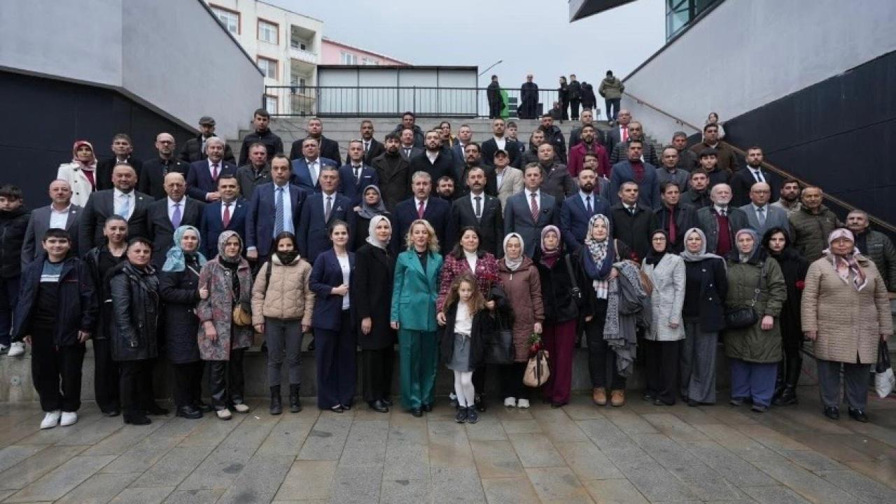 BBP Genel Başkanı Destici: "Terörle, teröristle müzakere olmaz, mücadele edilerek kökü kazınmalıdır"