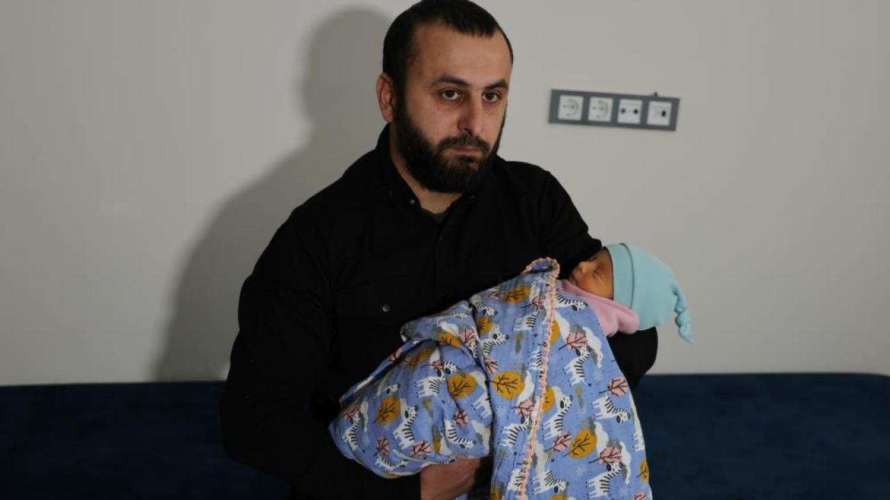 "Benim Evladım Belediye mi?" Topuk Kanı Vermeyen Aileye Kayyum Uyarısı