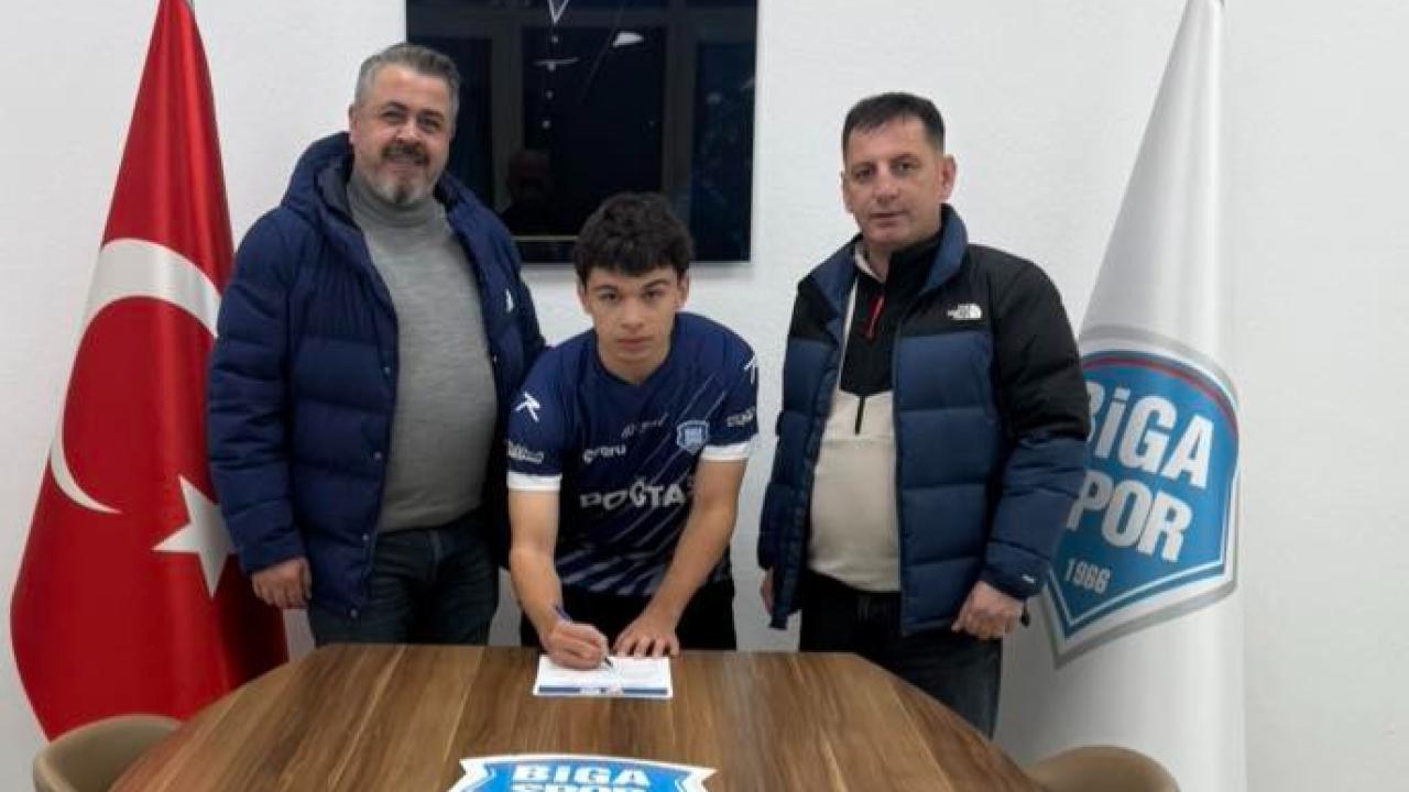 Bigaspor’da Geleceğin Yıldızı İçin İmzalar Atıldı! Balıkesir’den Genç Takviye