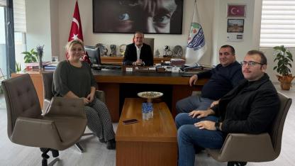 Bir Kitap Biletin Olsun Topluluğu’ndan Başkan Öztürk’e ziyaret