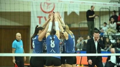 Bodrum’da Direkten Döndük! Boğazın Sultanları İlk Seti Aldı Ama Devamını Getiremedi