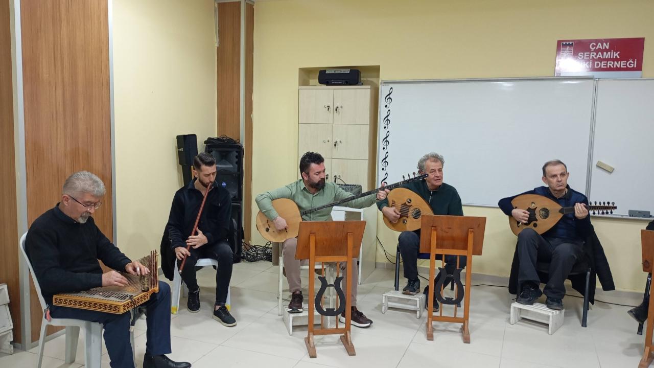 Çan Seramik Musiki Derneği kapılarını yeniden açtı