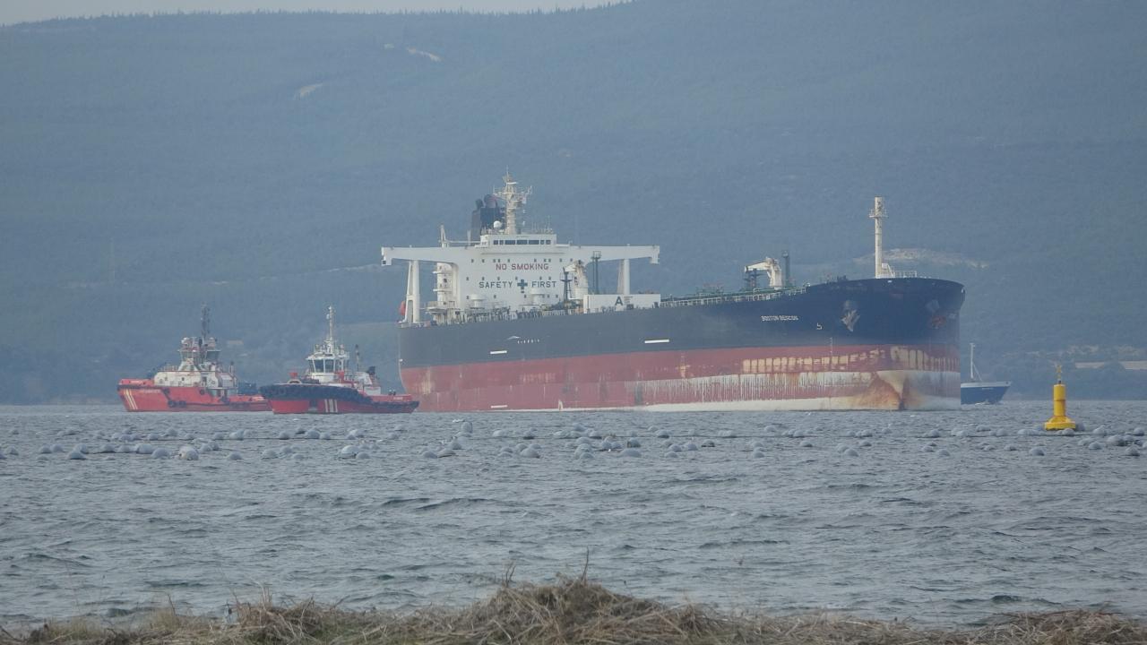 Çanakkale Boğazı'nda Dev Tanker Arızası! 274 Metrelik Gemi Devre Dışı Kaldı