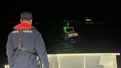 Çanakkale Boğazı'nda Korku Dolu Anlar! Akıntıya Kapılan Teknedeki 3 Kişi Kurtarıldı